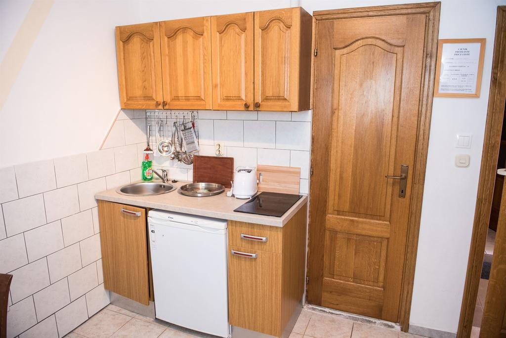 Apartments Ljubica Рогозниця Екстер'єр фото