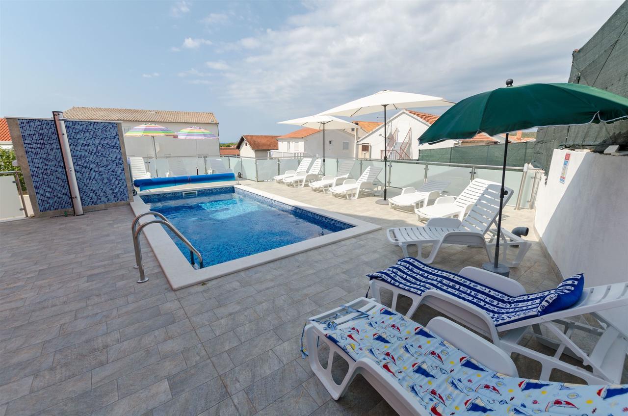 Apartments Ljubica Рогозниця Екстер'єр фото