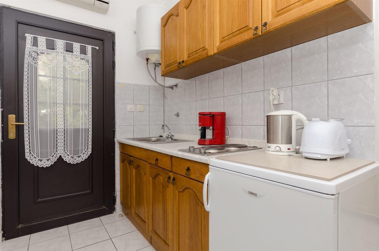 Apartments Ljubica Рогозниця Екстер'єр фото