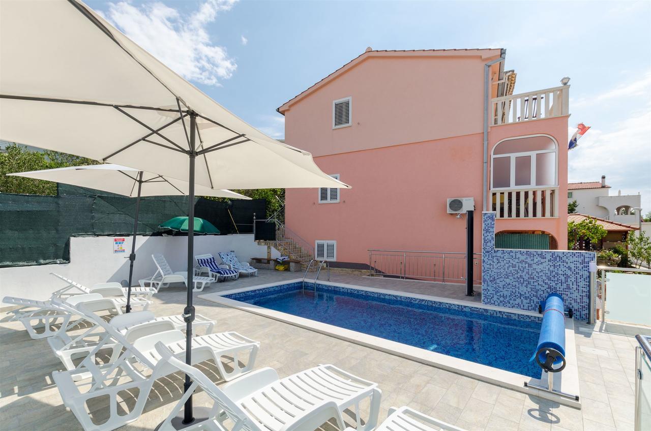 Apartments Ljubica Рогозниця Екстер'єр фото