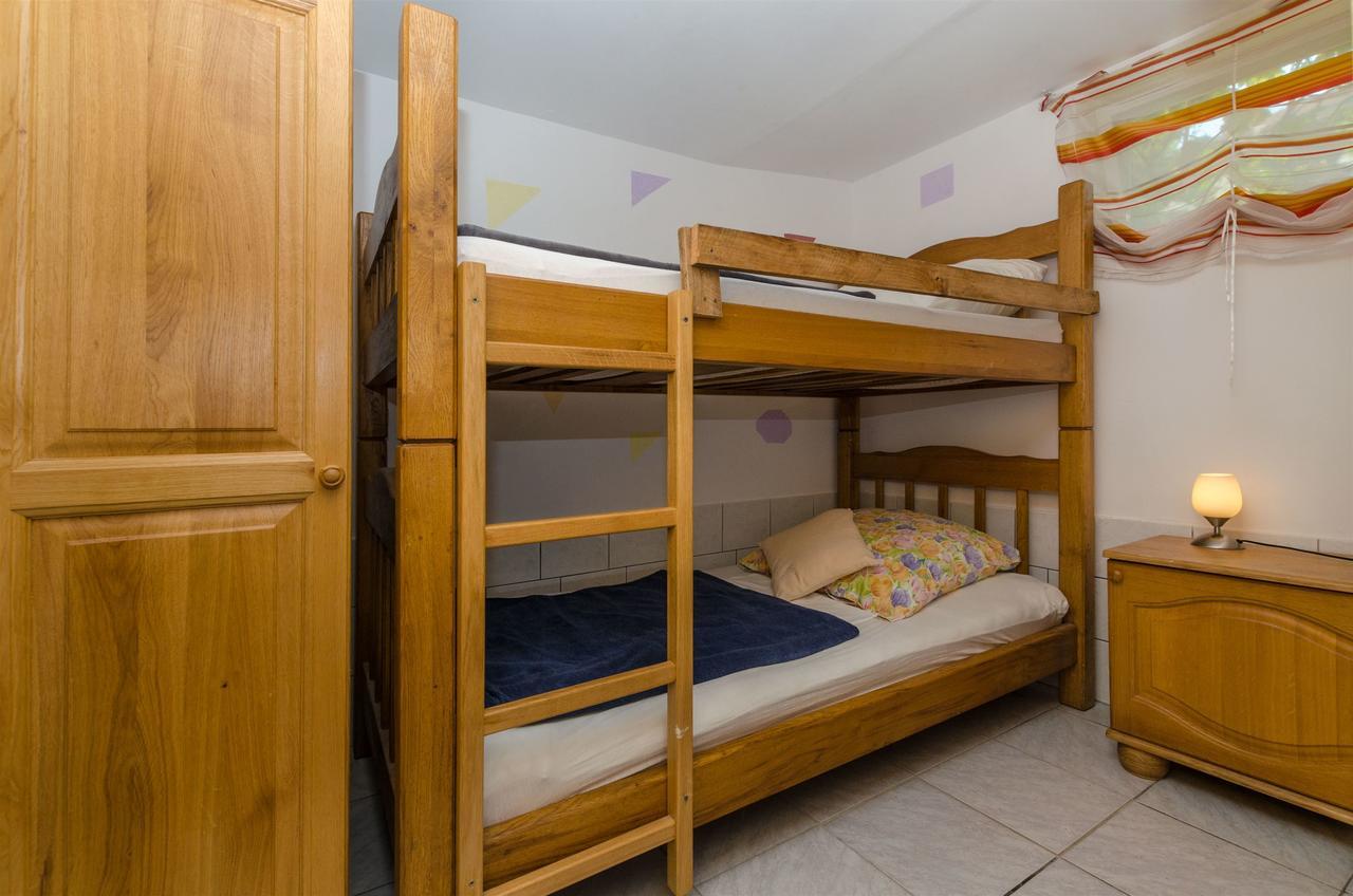 Apartments Ljubica Рогозниця Екстер'єр фото