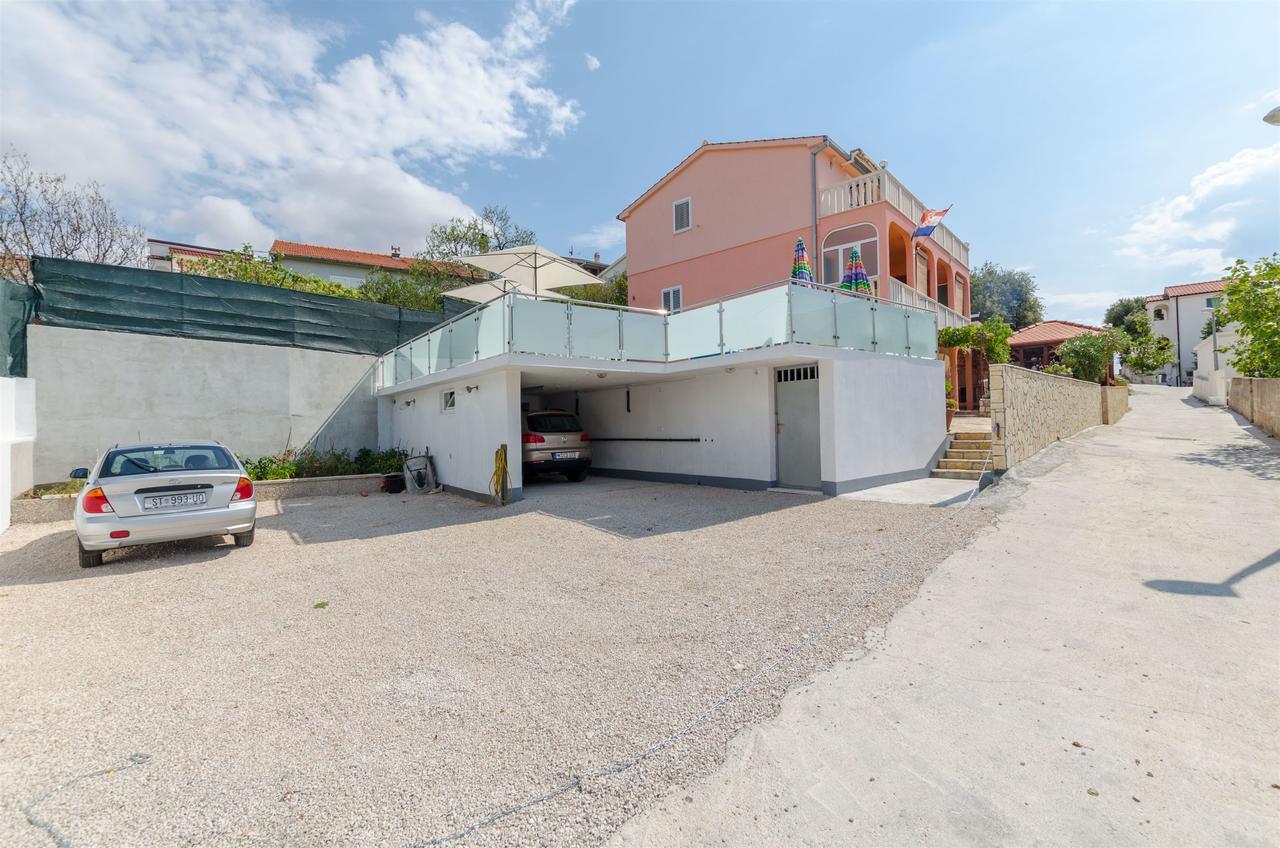 Apartments Ljubica Рогозниця Екстер'єр фото