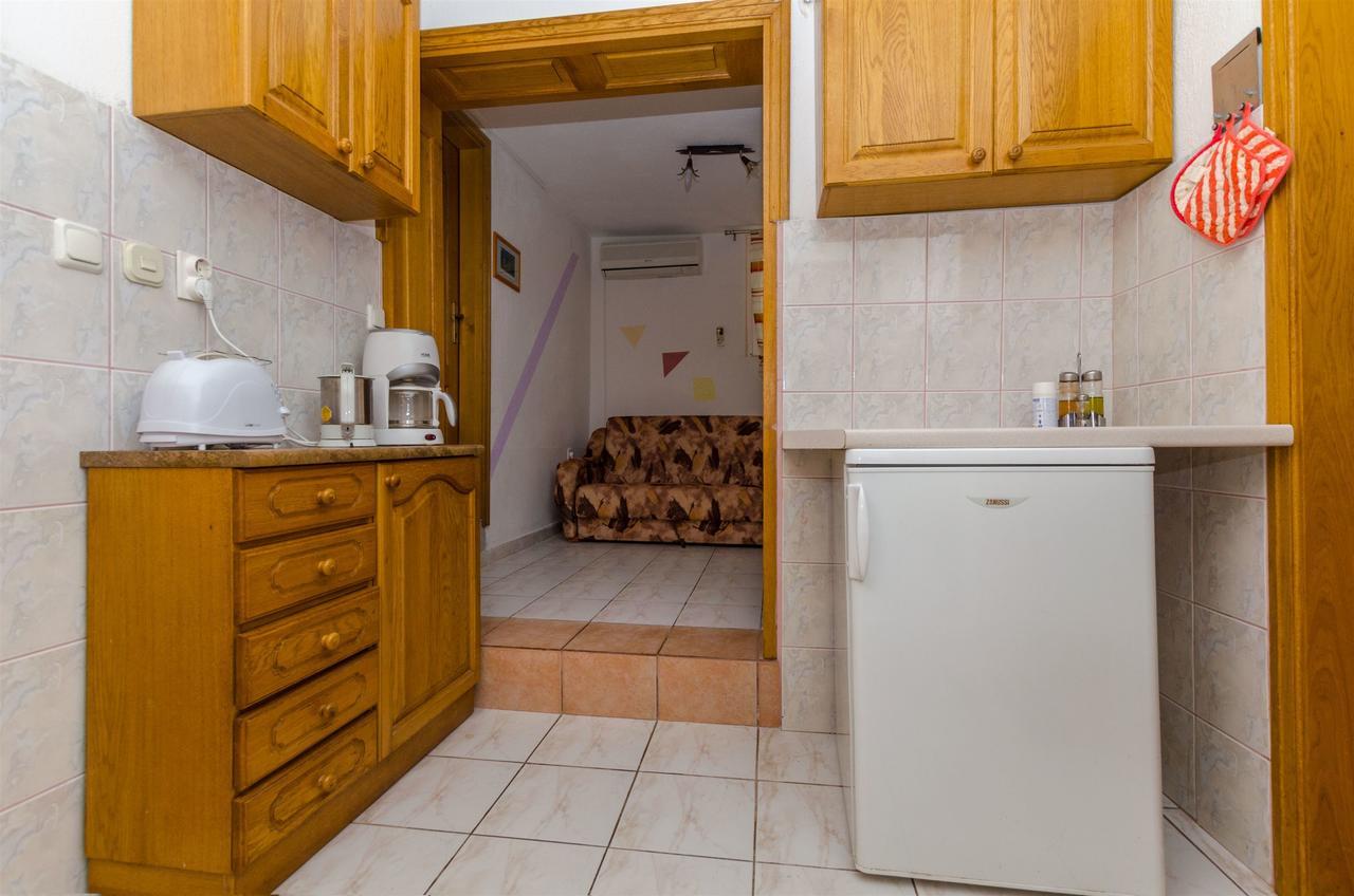 Apartments Ljubica Рогозниця Екстер'єр фото